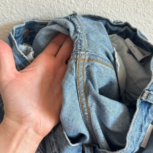 Boyish by Her 26 The Casey Crossover Asymmetrical in Rear Window Wash Jeans - Picture 8 of 12